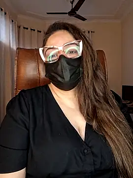 Snapshot of SEXY-Sardarni chatting on 18, 1, 2026 SEXY-Sardarni online show from 18, 1, 2026