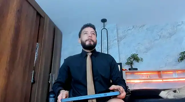 Snapshot of bruno_woods chatting on 3, 3, 2025 bruno woods online show from 3, 3, 2025