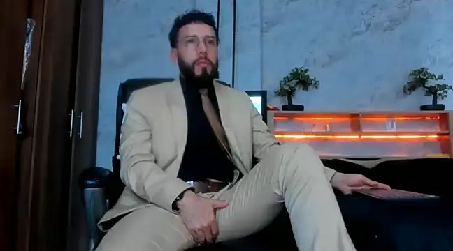 Snapshot of bruno_woods chatting on 3, 3, 2025 bruno woods online show from 3, 3, 2025