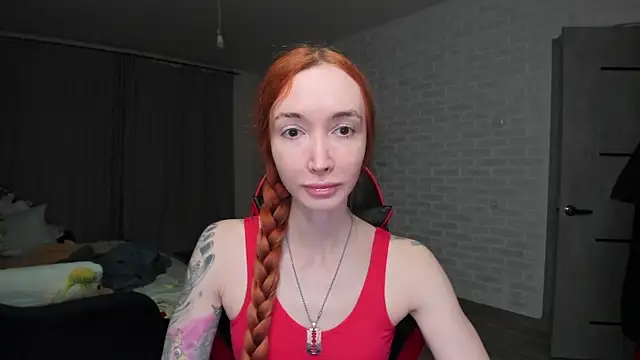 Roxy Silver online show from 15, 12, 2025