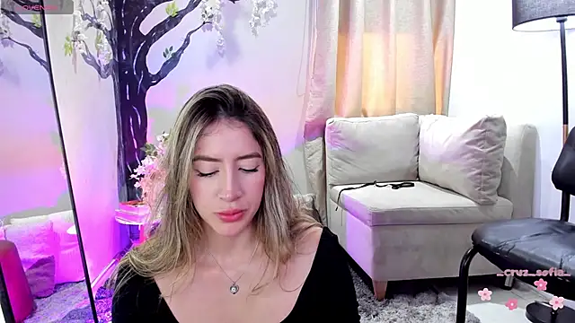  AlejaCruz  online show from 27, 3, 2026