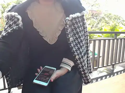 Nanaly Sweet online show from 8, 2, 2025