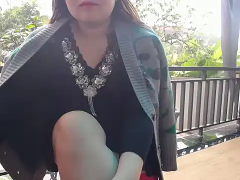 Nanaly Sweet online show from 27, 2, 2025