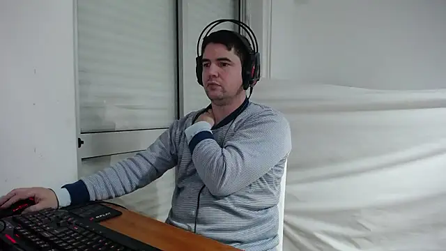 Kohaynewbie online show from 12, 1, 2026