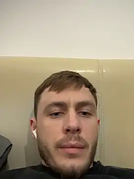 Julian128 online show from 23, 2, 2025