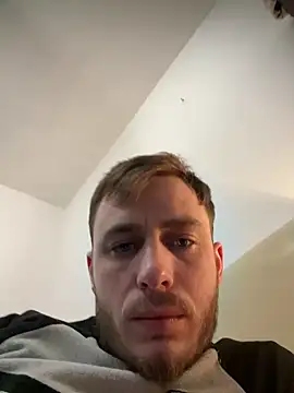 Julian128 online show from 5, 3, 2025