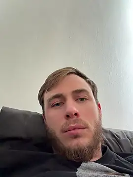 Julian128 online show from 23, 4, 2026