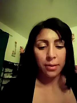 tiffani  love online show from 17, 10, 2025