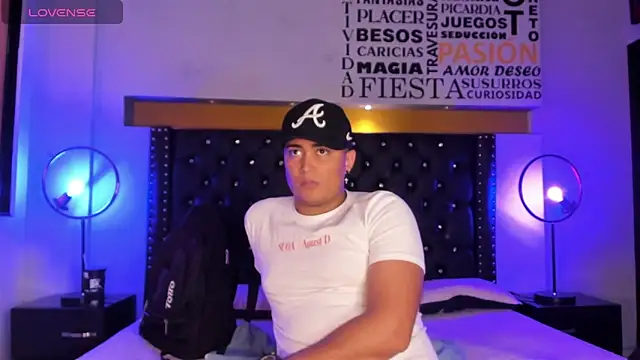 Snapshot of Angel_Brown1_ chatting on 2, 12, 2024 Angel Brown1 online show from 2, 12, 2024