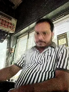 Snapshot of DeepakXxxR86 chatting on 6, 1, 2026 DeepakXxxR86 online show from 6, 1, 2026