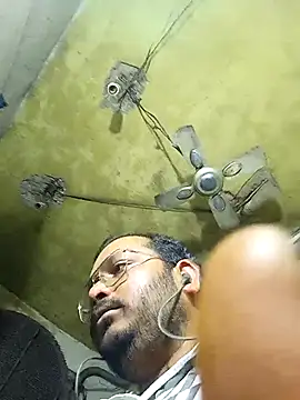 Snapshot of DeepakXxxR86 chatting on 11, 1, 2026 DeepakXxxR86 online show from 11, 1, 2026