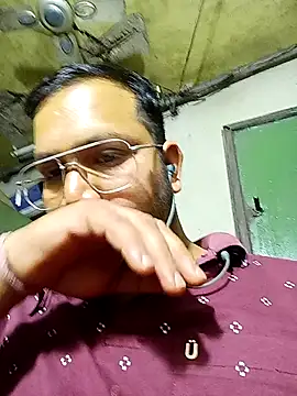 Snapshot of DeepakXxxR86 chatting on 1, 2, 2026 DeepakXxxR86 online show from 1, 2, 2026