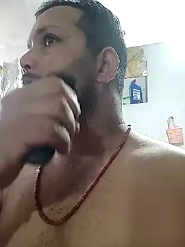 DeepakXxxR86 online show from 8, 3, 2026