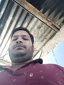 DeepakXxxR86 online show from 17, 4, 2026