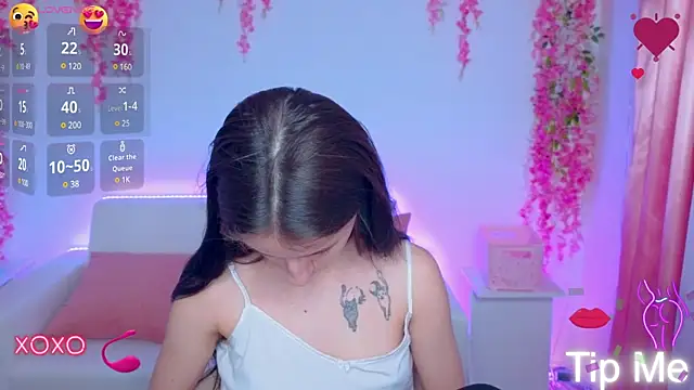 Snapshot of _Nika_Kik chatting on 2, 2, 2025 Nika Kik online show from 2, 2, 2025