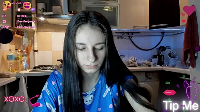 Snapshot of _Nika_Kik chatting on 1, 3, 2025 Nika Kik online show from 1, 3, 2025