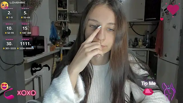 Snapshot of _Nika_Kik chatting on 6, 10, 2025 Nika Kik online show from 6, 10, 2025