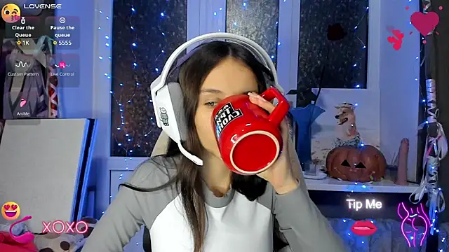  Nika Kik online show from 29, 10, 2025