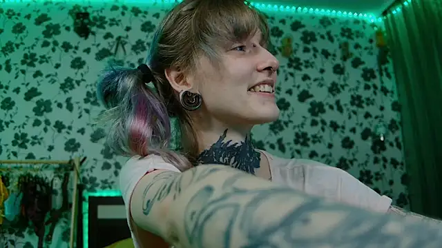 Littlespacemouse online show from 21, 9, 2025