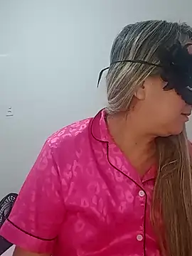 titiasexy online show from 4, 7, 2026