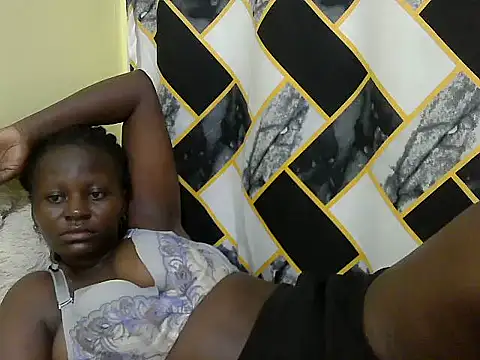 Snapshot of blackdollshe chatting on 15, 5, 2026 blackdollshe online show from 15, 5, 2026