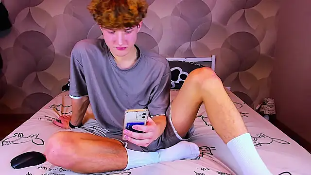 Snapshot of Ian_Flor chatting on 27, 11, 2025 Ian Flor online show from 27, 11, 2025