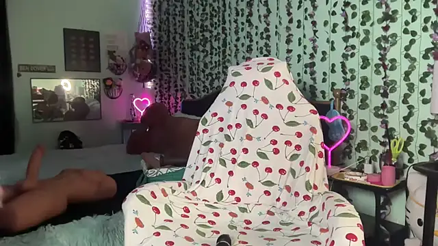 CherryBombBomb online show from 1, 3, 2026