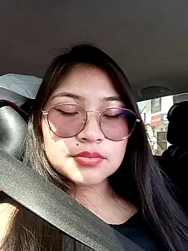 Snapshot of Caroll_Luna chatting on 4, 12, 2024 Caroll Luna online show from 4, 12, 2024