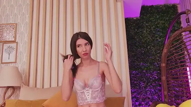 LunaWills  online show from 4, 11, 2025