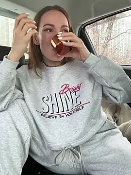 LavenderHot online show from 8, 1, 2025