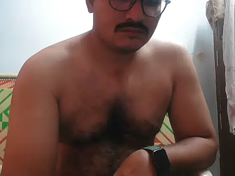 Snapshot of naughtymike0007 chatting on 18, 7, 2026 naughtymike0007 online show from 18, 7, 2026