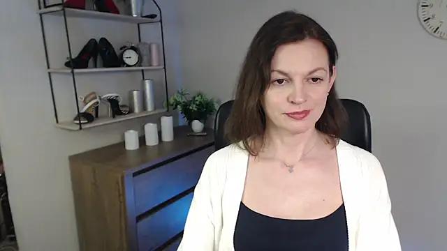 VivianWILD online show from 14, 2, 2025