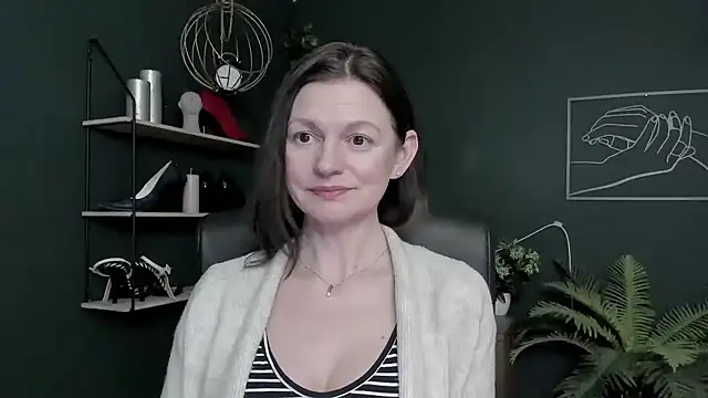 VivianWILD online show from 10, 2, 2026