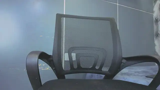 Hilary-banks online show from 8, 11, 2025