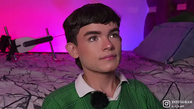 Angelo 018 online show from 19, 10, 2025