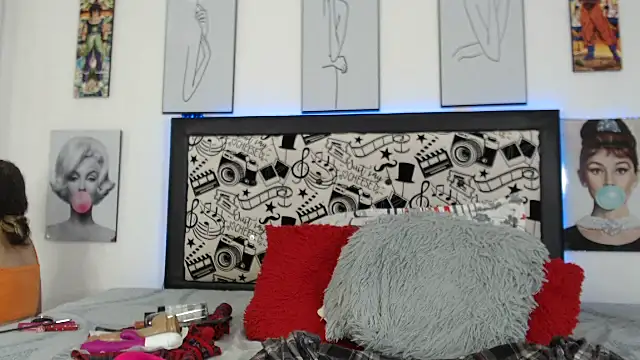 Snapshot of Rihana14 chatting on 30, 5, 2026 Rihana14 online show from 30, 5, 2026
