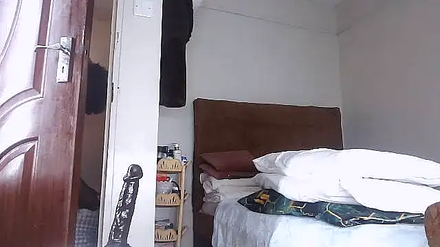 shoshortyy online show from 22, 4, 2026