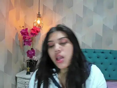 LindaBreeS online show from 15, 11, 2025