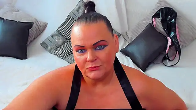 MilanaBiegert online show from 8, 10, 2025