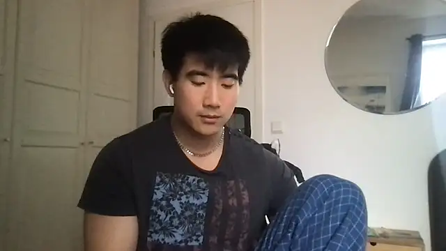 jungcock3210 online show from 15, 10, 2025