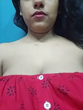 Snapshot of sexyindi_couple chatting on 12, 5, 2026 sexyindi couple online show from 12, 5, 2026