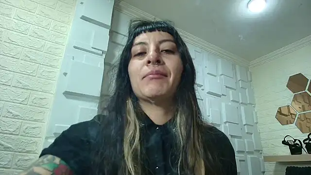 Naughty Kittenm online show from 29, 11, 2025