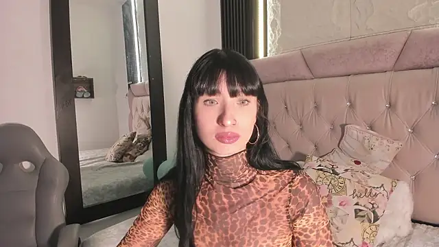 laurem-paulette online show from 23, 2, 2026