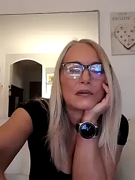 kikkastar online show from 3, 12, 2024