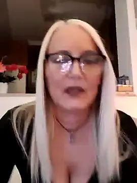 kikkastar online show from 13, 1, 2025