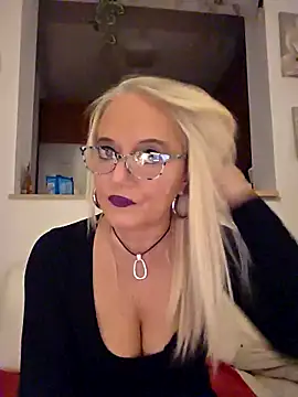 kikkastar online show from 27, 10, 2025