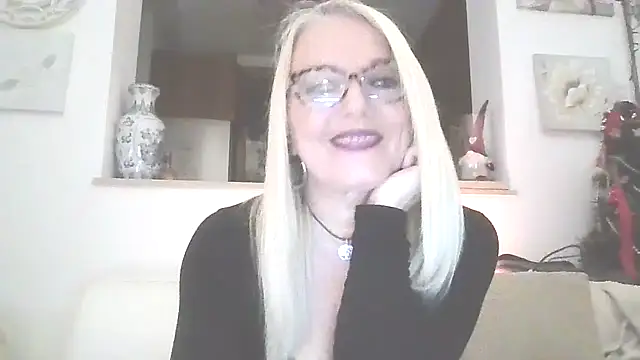 kikkastar online show from 7, 1, 2026