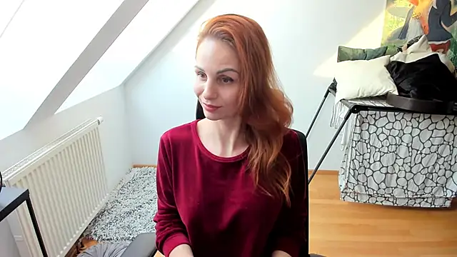 Mary Wet online show from 10, 2, 2025