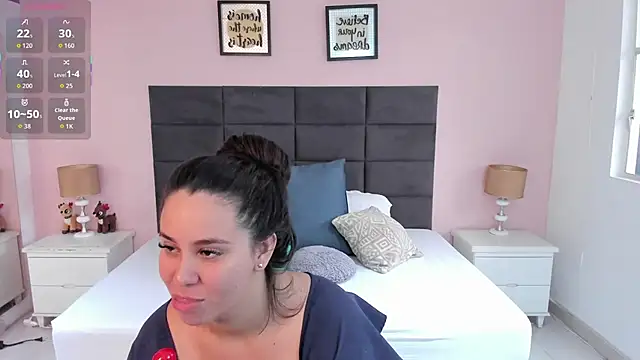 MadisonJenner online show from 15, 12, 2025