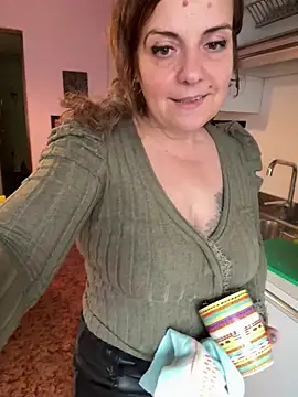 Sunbelxx online show from 5, 12, 2025